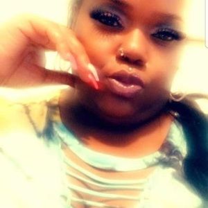 Meet your Posher, Tonya evette grizzard